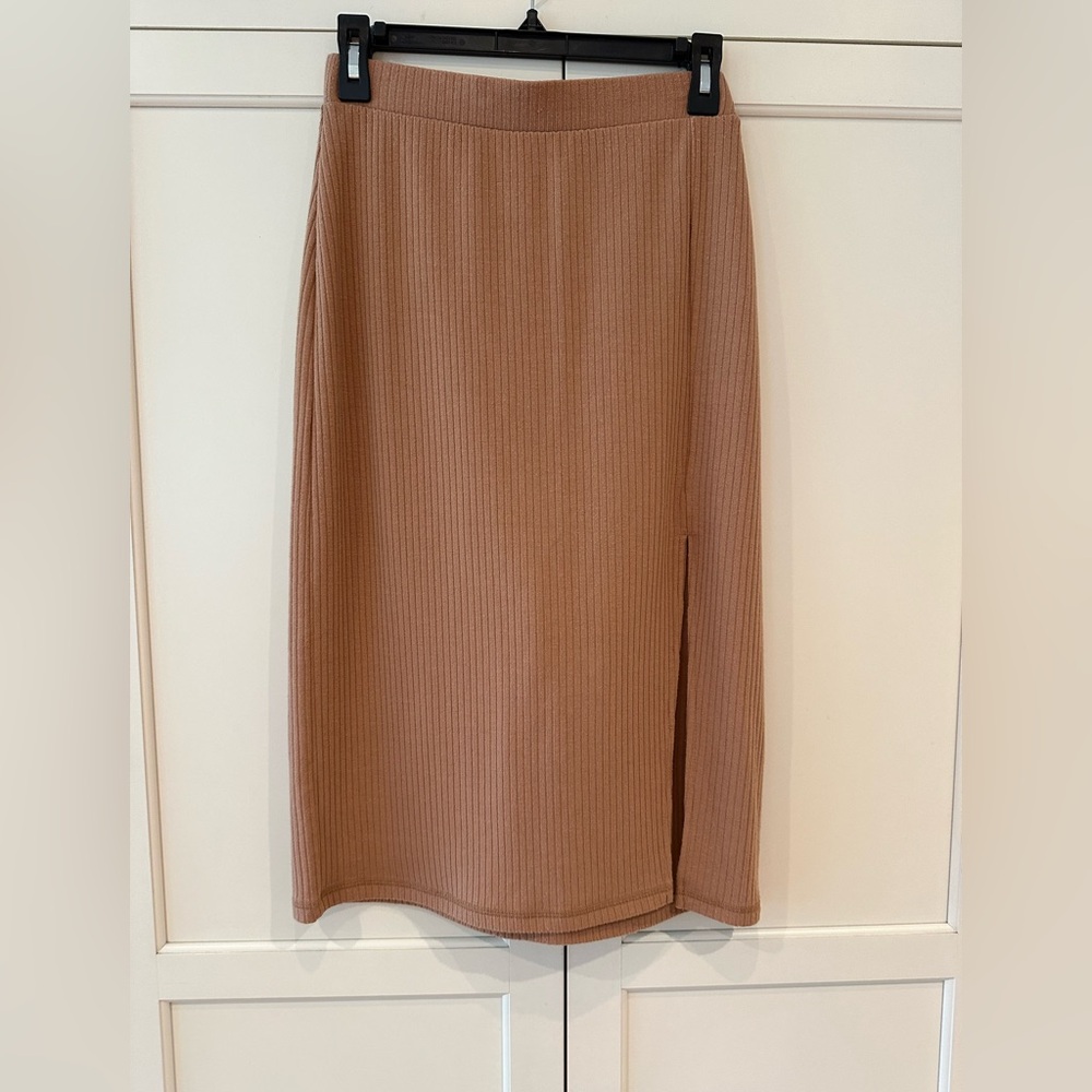 Abercrombie Tan Midi Skirt Size M